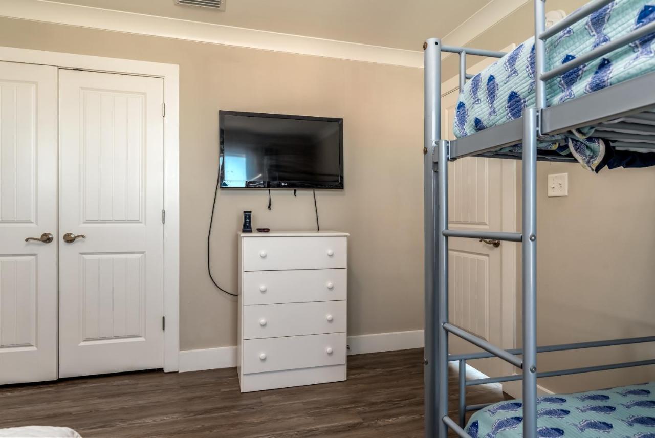 Island Time IV - Pet Friendly! Private Heated Gulf Facing Pool - Covered Porches And Sundecks - This Amazing Home Has It All! Home Dauphin Island Eksteriør billede